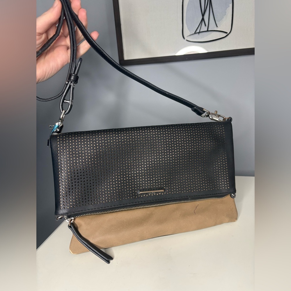Stella and Dot Black and Tan Women's Crossbody Bag